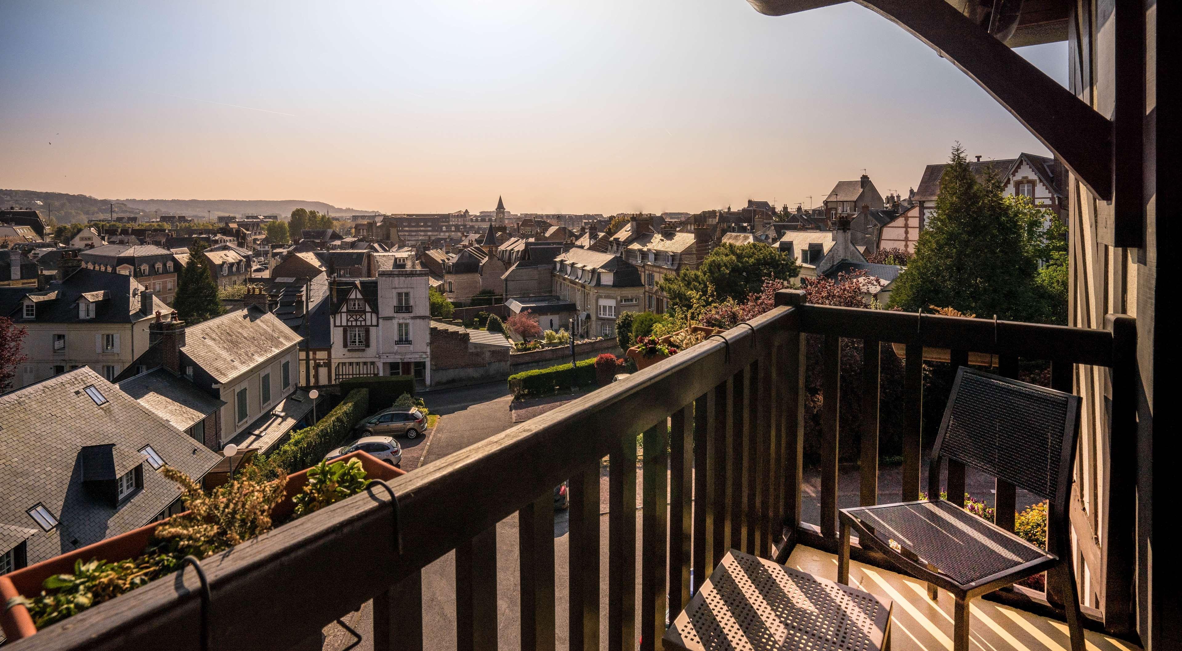 Best Western Plus Hostellerie Du Vallon Trouville-sur-Mer Zewnętrze zdjęcie